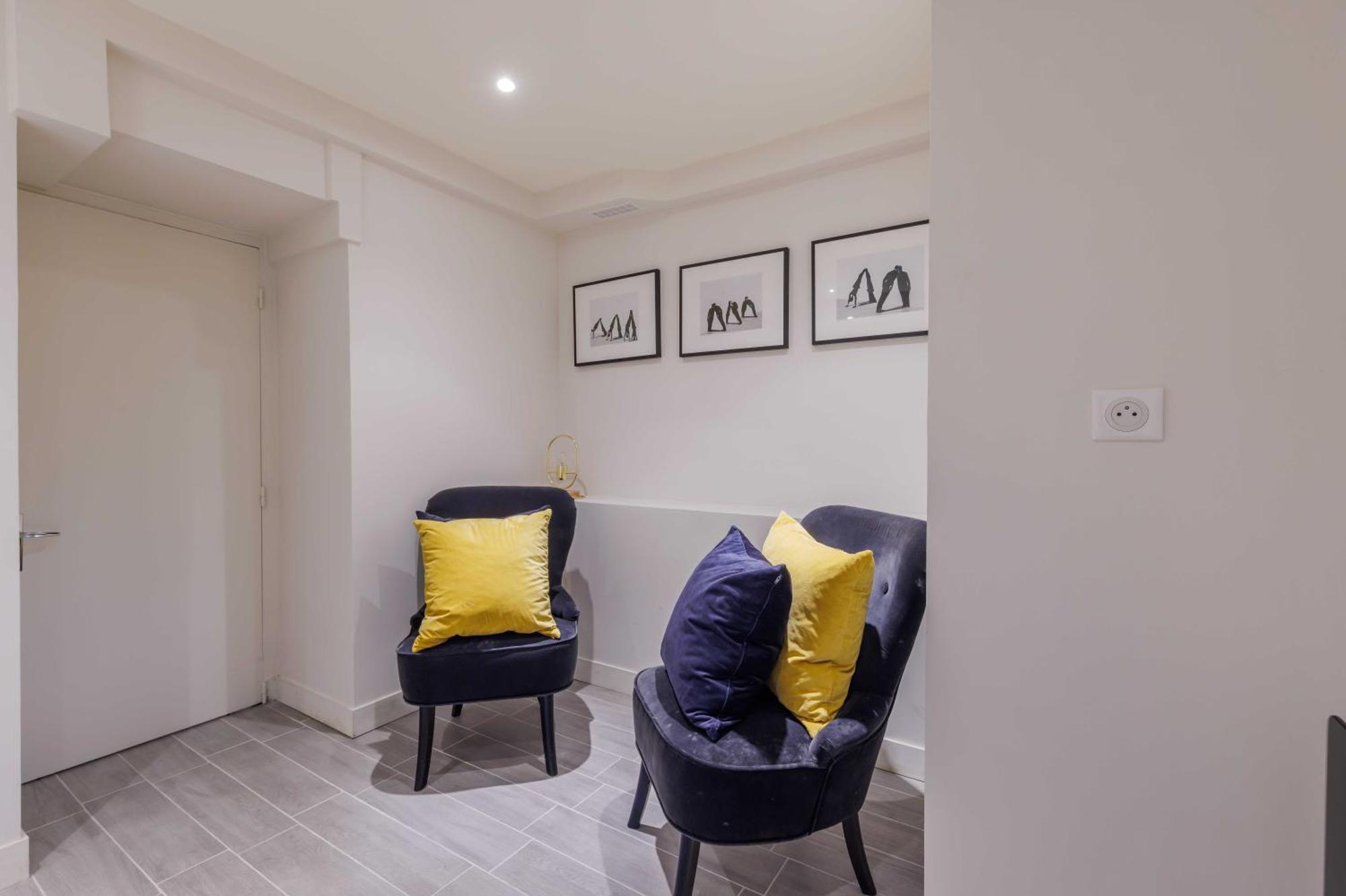 Modern - 2br - 6p - Saint-ambroise * Parijs