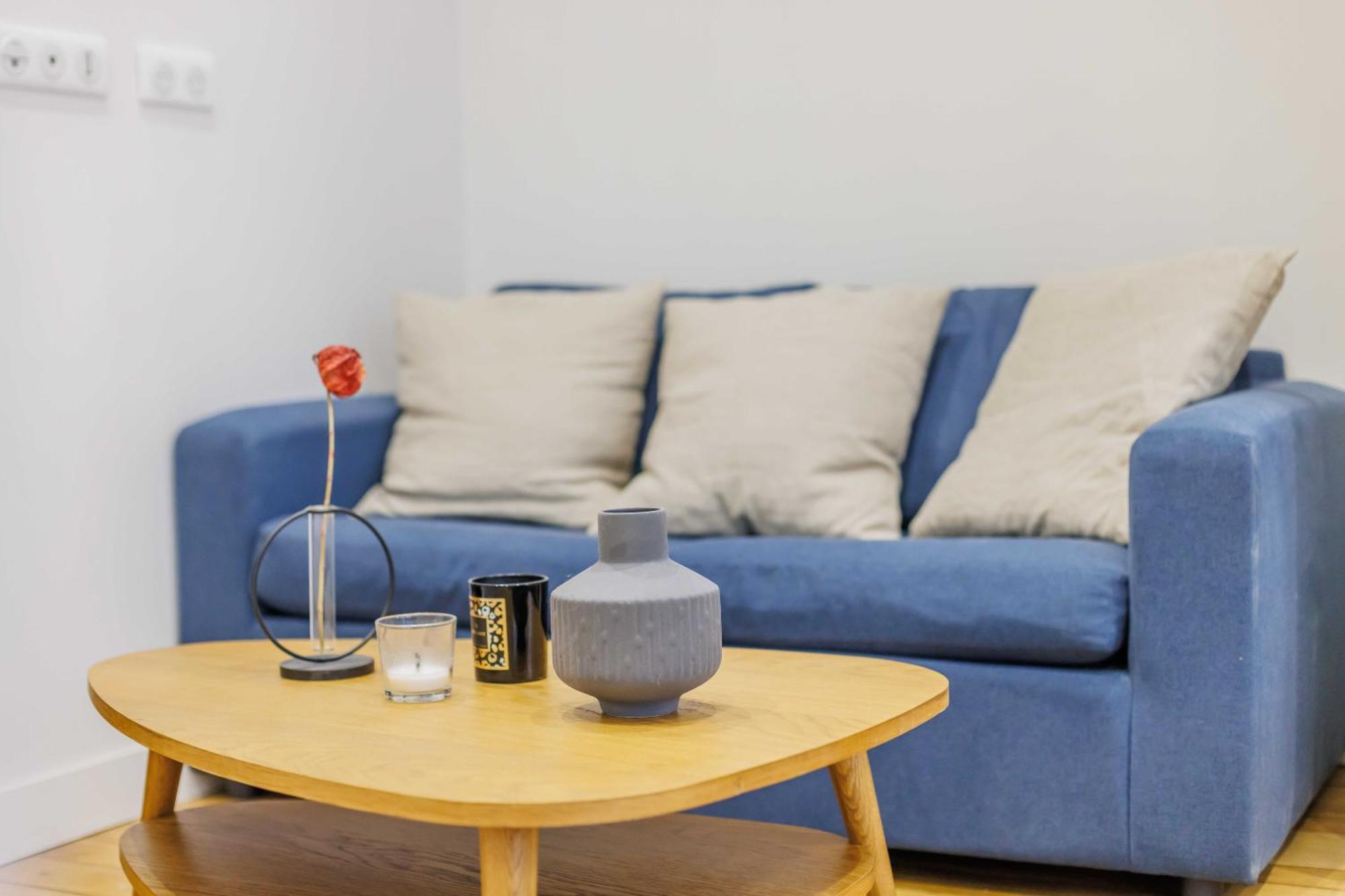 Appartement Modern - 2br - 6p - Saint-ambroise Parijs