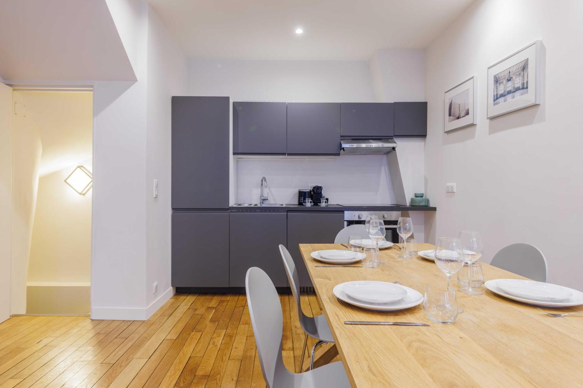 Modern - 2br - 6p - Saint-ambroise Appartement Parijs